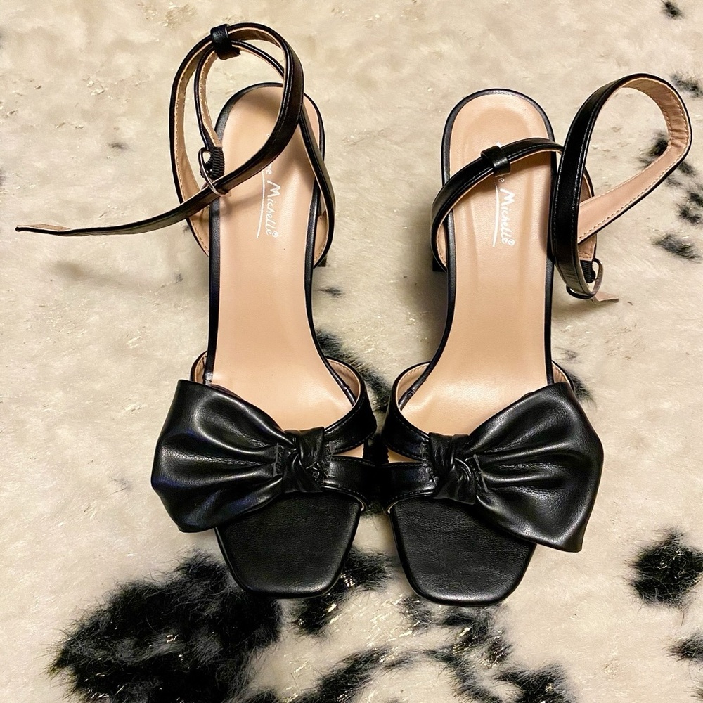 Anne Michelle Black Heels with Oversized Bow NEW 🗃️ Size 10/EU 40 & 9/EU 39